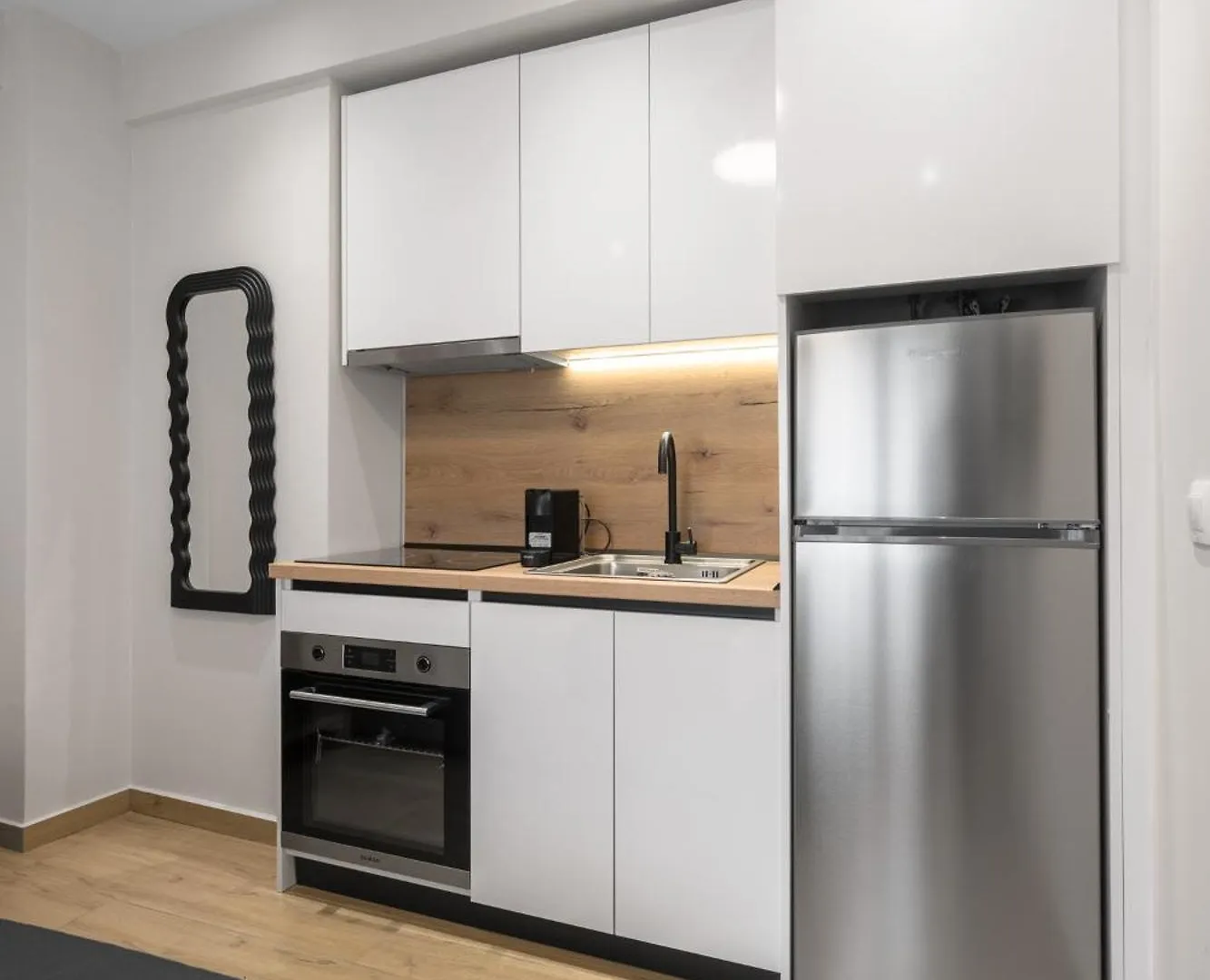 Terra Suites, Nilie Hospitality Mgmt Салоники